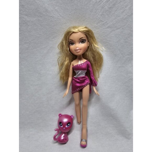 Bratz Other - Bratz Be Bratz Cloe Doll With Pet- Missing Shoe